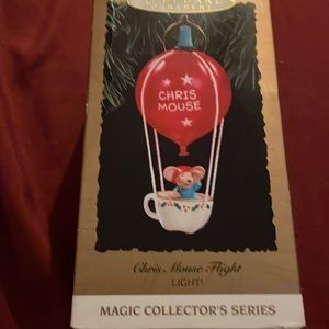 Chris Mouse Flight Hallmark Keepsake Ornament(1993)